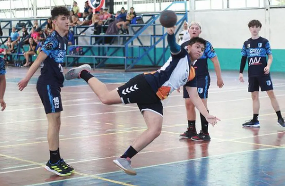 Cinco representantes de FeMeBal, 3 de Mendoza, 2 de Córdoba y uno de San Rafael y Atlántica buscarán los títulos Nacional Menores de Handball que se disputa en el valle de Uco.