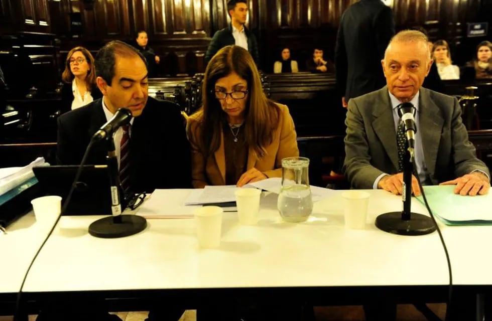 Comenzó el juicio por la muerte de Débora Pérez Volpin. Fotos Luciano Thierberger