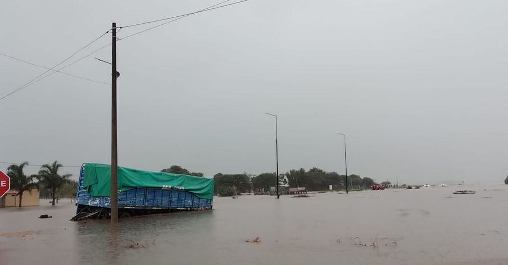 Las lluvias provocaron inundaciones y 22 personas fueron evacuadas.