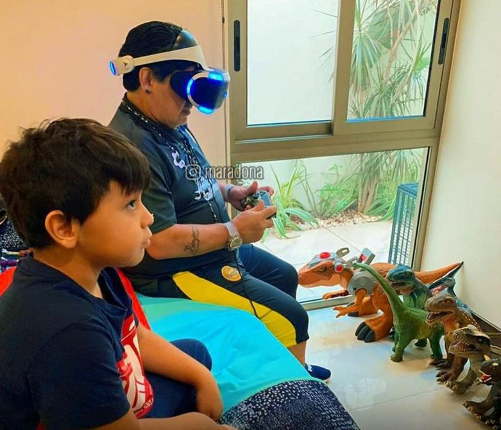 Diego Maradona y su hijo Dieguito Fernando (Foto: Instagram/Maradona)