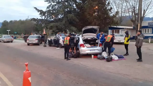 Controles y operativo por el Día de la Primavera y del Estudiante en Mendoza. Secuestraron alcohol en Potrerillos.