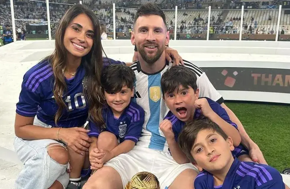 Ya lo sabíamos: solo hay dos famosos argentinos nominados entre los más lindos del mundo y uno es Lionel Messi.