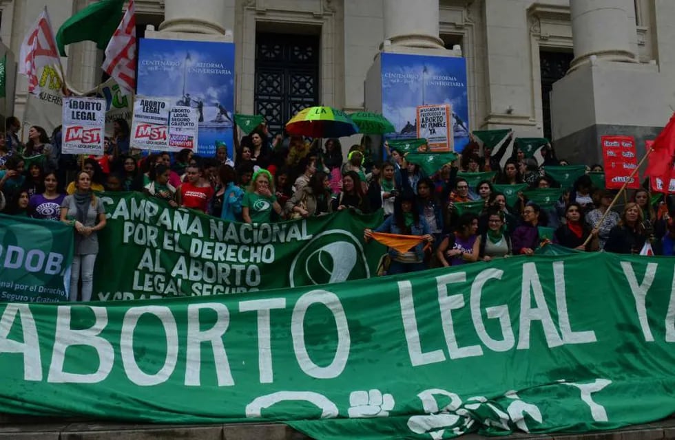 Pañuelazo de la Campaña por el Aborto Legal (Nicolás Bravo)