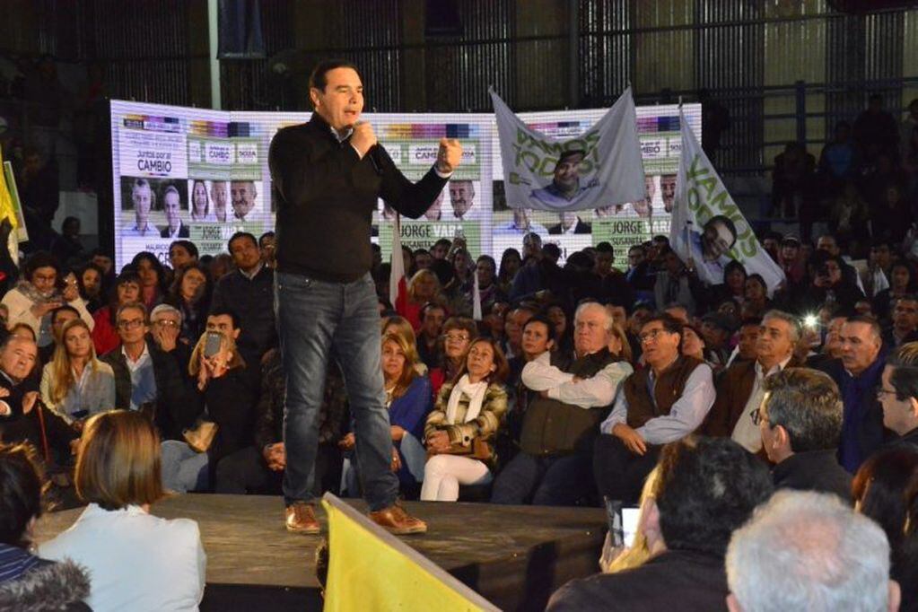 Gustavo Valdés cerró la campaña de la Lista Verde y pidió votar a Mauricio Macri.