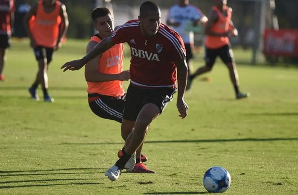 Jonatan Maidana podría regresar a la titularidad en River frente a Independiente Rivadavia de Mendoza.