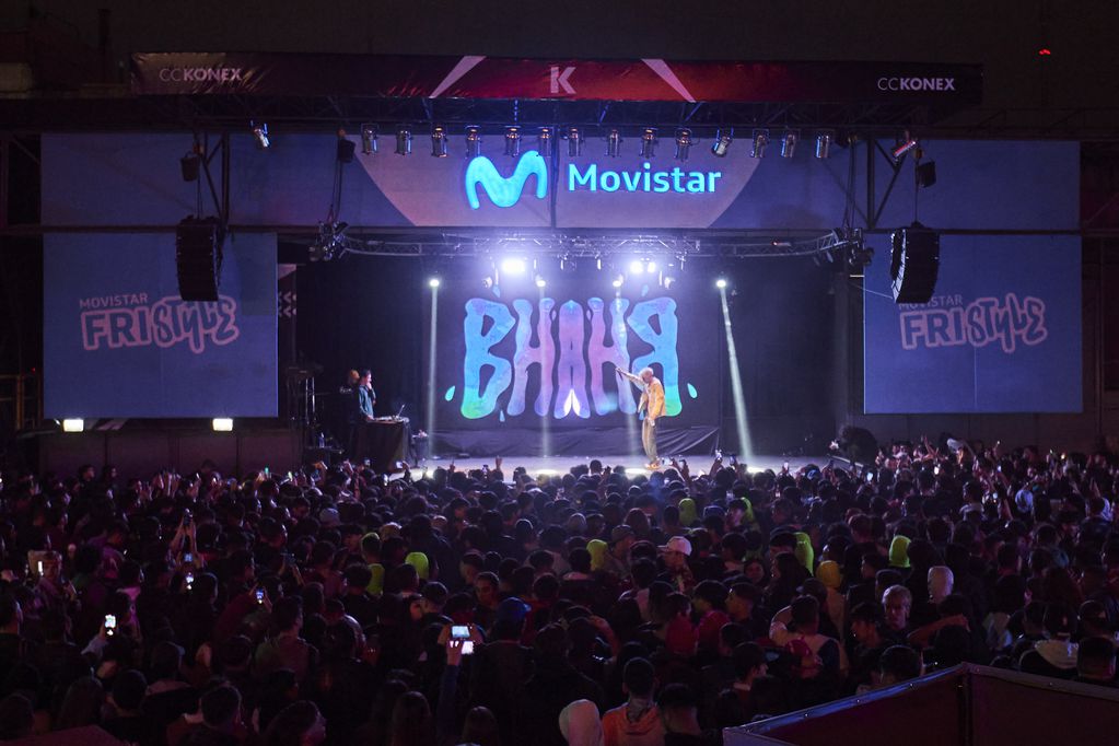Neo Pistea y Bhavi encendieron el escenario del Konex en la nueva edición del Movistar FriStyle