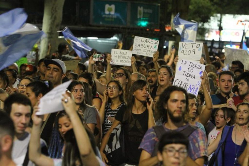 Manifestaciones en Mendoza.