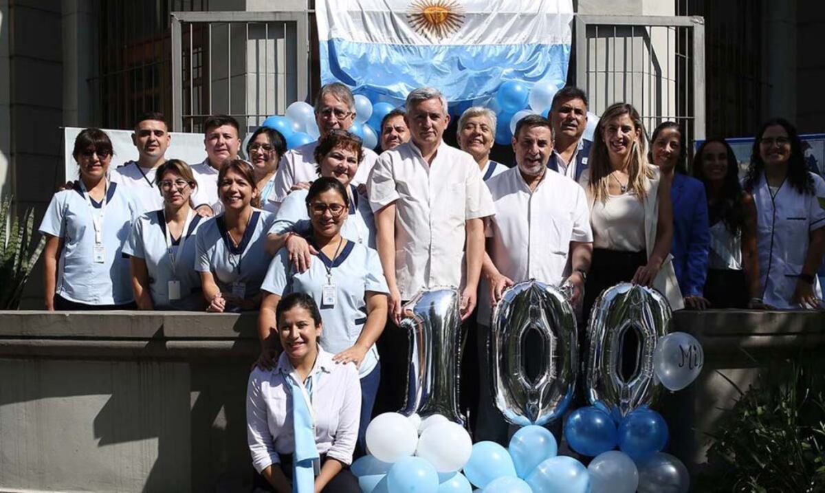 Cien mil dosis: el Vacunatorio de la Familia marca récord en aplicaciones thumbnail