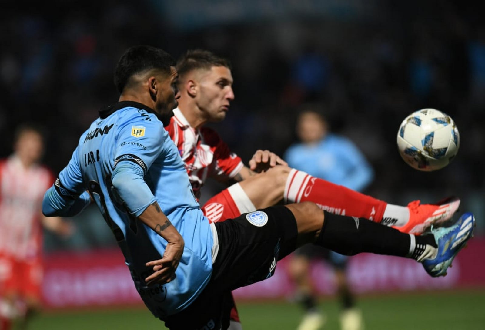 Belgrano recibió a Unión en el Gigante de Alberdi, por la fecha 10 de la Liga Profesional. (Facundo Luque / La Voz)