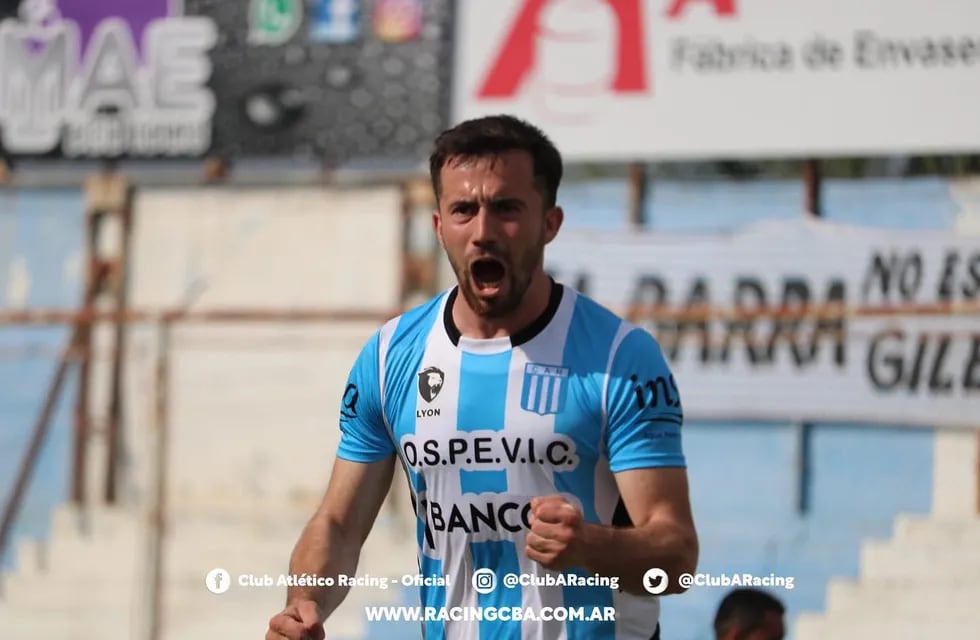 El goleador Martín Garnerone, firme en la ofensiva Racing para defender la punta este sábado ante Defensores de Belgrano (Foto: Prensa Racing).