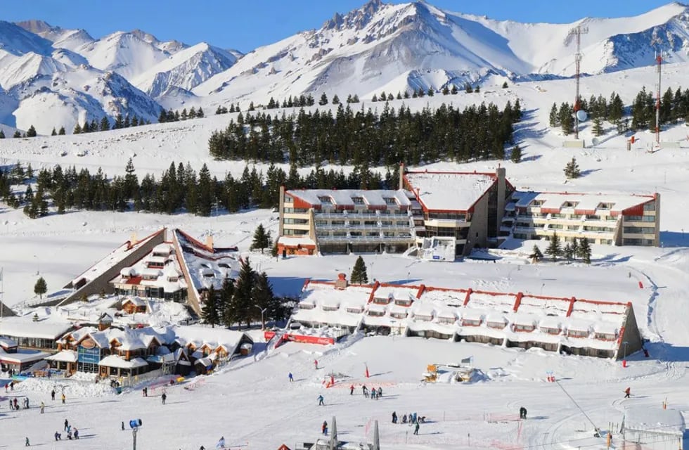 Temporada de invierno en Mendoza: cuánto saldrá esquiar y hospedarse en Las Leñas