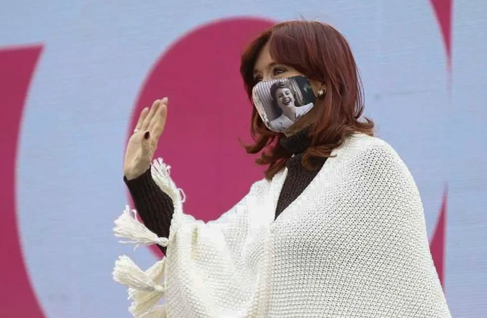 La vicepresidenta Cristina Fernández de Kirchner apareció en campaña