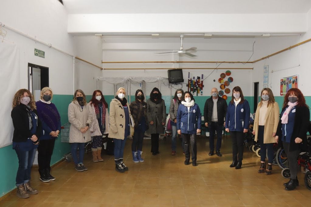 Día de la Educación Especial, el Intendente Daniel Gómez Gesteira visitó el instituto Mariette Lidys.