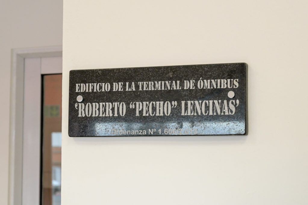 Terminal de Ómnibus de Arroyito Roberto «Pecho» Lencinas.