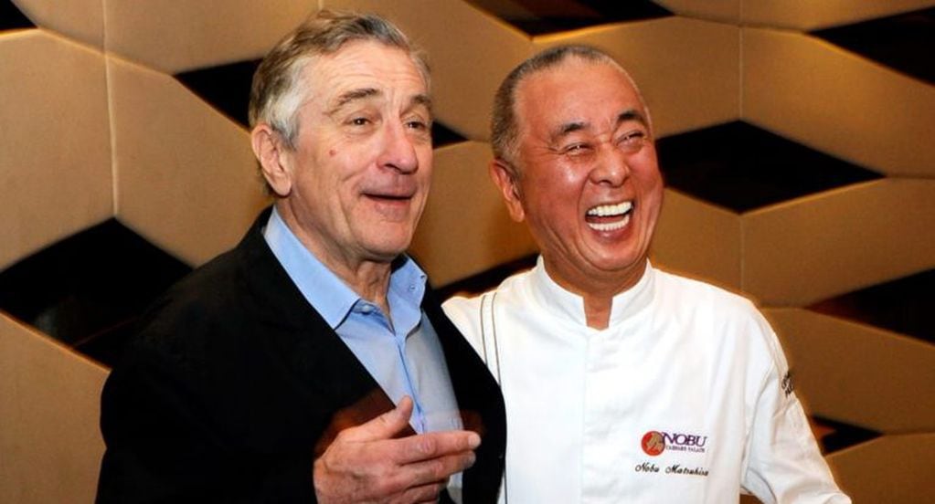Robert De Niro junto al cocinero Nobu Matsuhisa (Foto: David Becker/Getty Images)