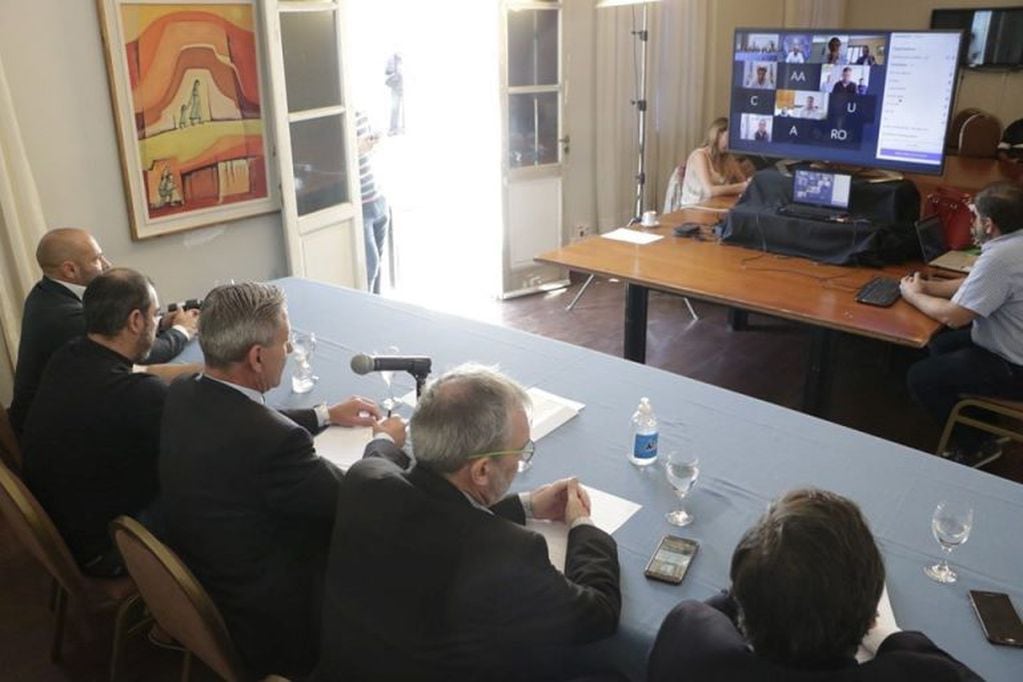 videoconferencia del gobernador