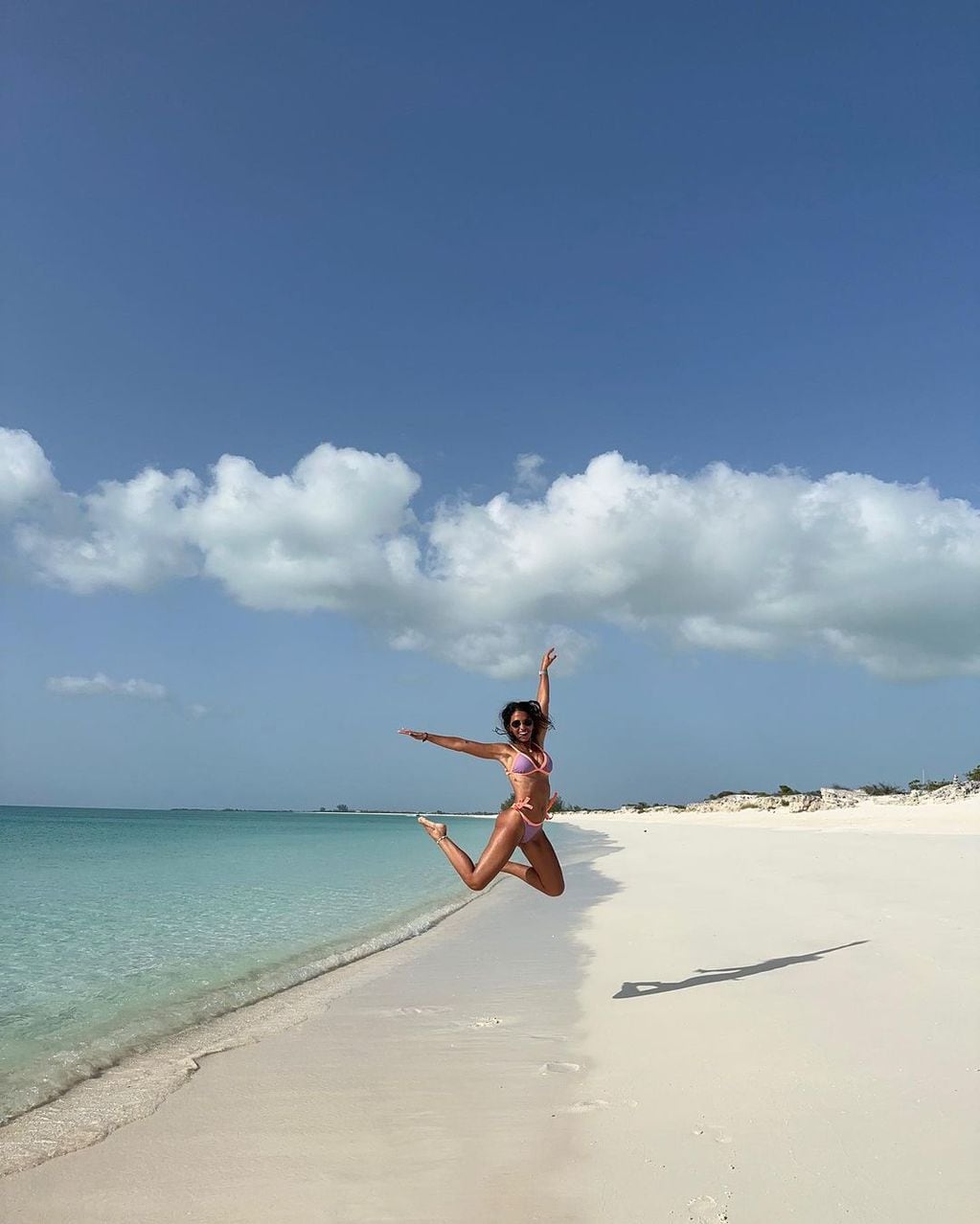Antonela Roccuzzo se fue de vacaciones a las Bahamas para disfrutar de la playa y el mar Caribe.