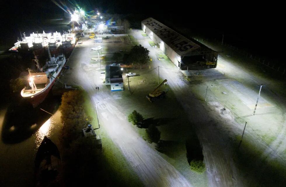 Colocarán luces LED en Puerto Rosales