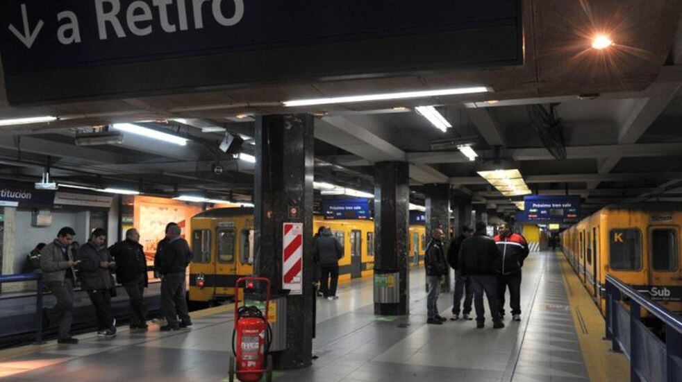 Metrodelegados anunciaron un paro de dos horas desde las 14 en la Línea C (Foto: Agencia Télam)