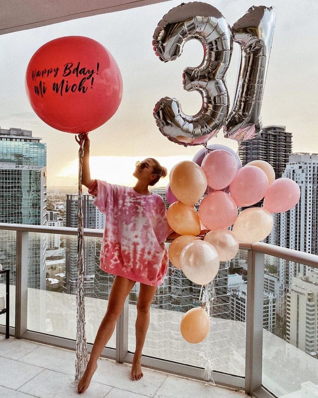 Michelle celebrando su cumpleaños número 31.(Instagram/@michellesalasb)