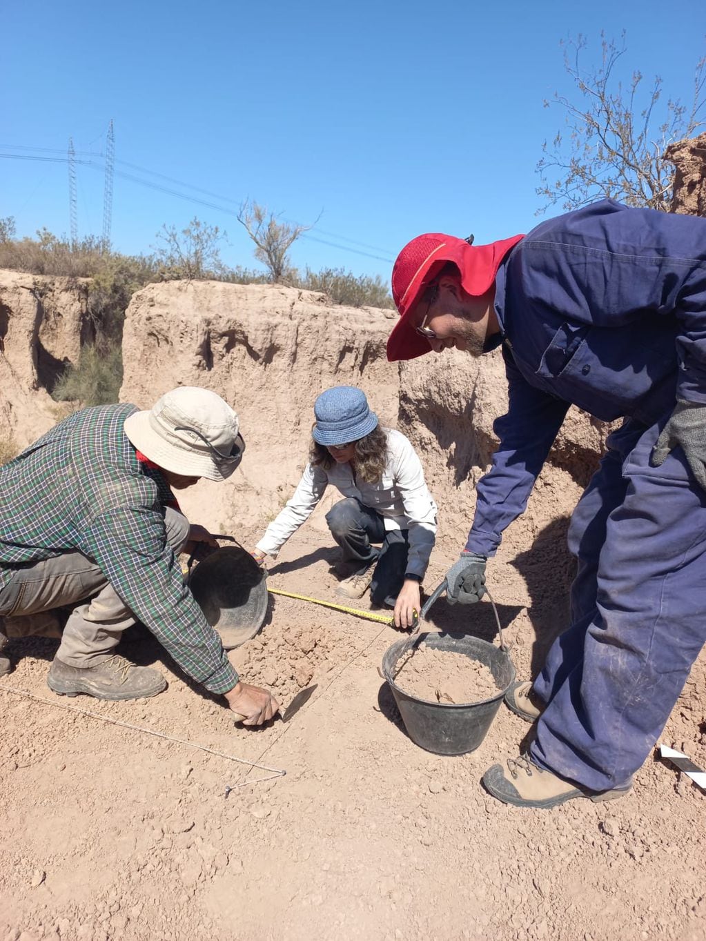 Antropólogos del Museo Cornelio Moyano, la UNCuyo y Conicet, encontraron restos humanos en tierras huarpes, Maipú.