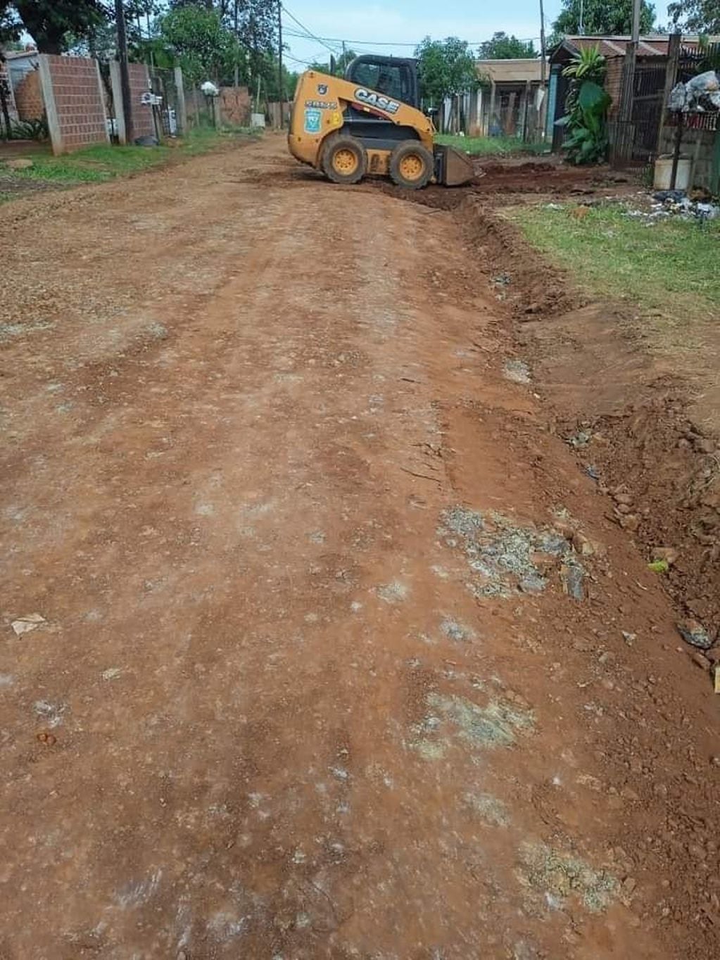 Realizaron mantenimiento de calles en Puerto Iguazú.