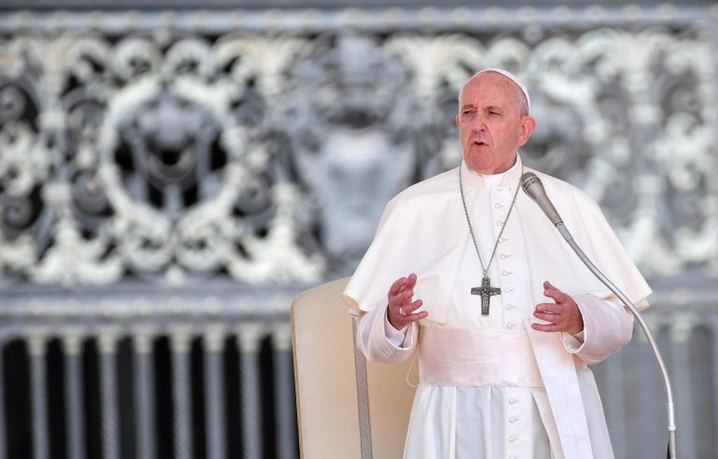 El papa Francisco en la plaza de San Pedro en el Vaticano\u002E EFE/ Ettore Ferrari