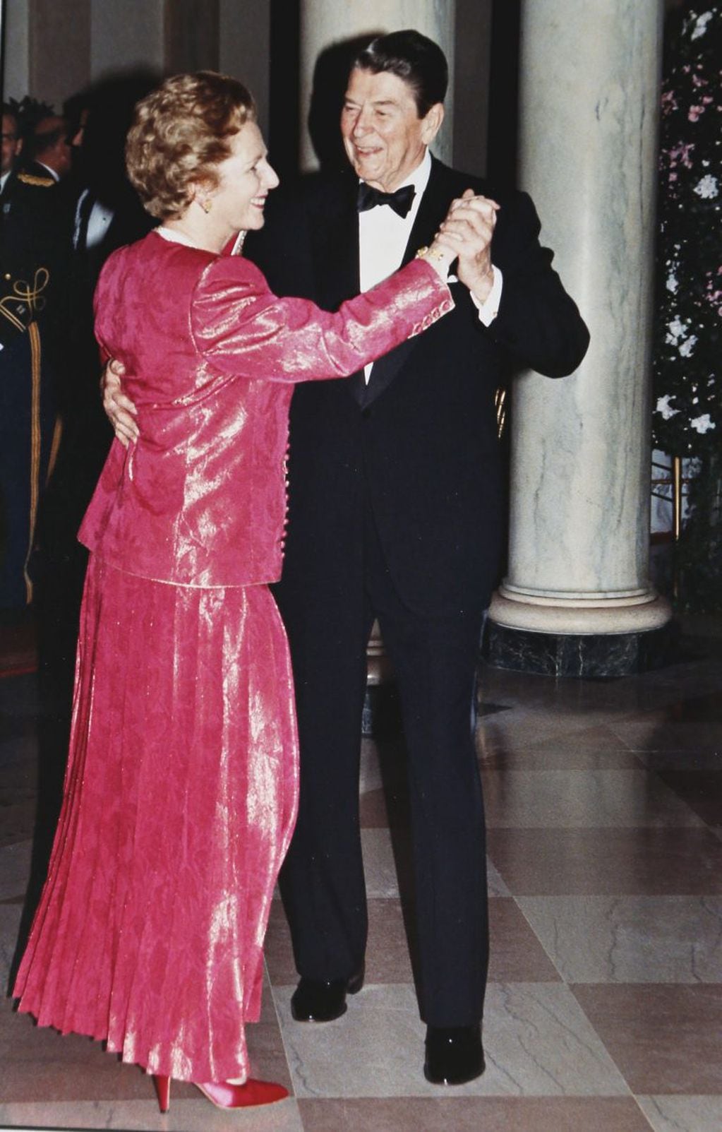 Thatcher y el presidente de los Estados Unidos Ronald Reagan, símbolos de la revolución conservadora.