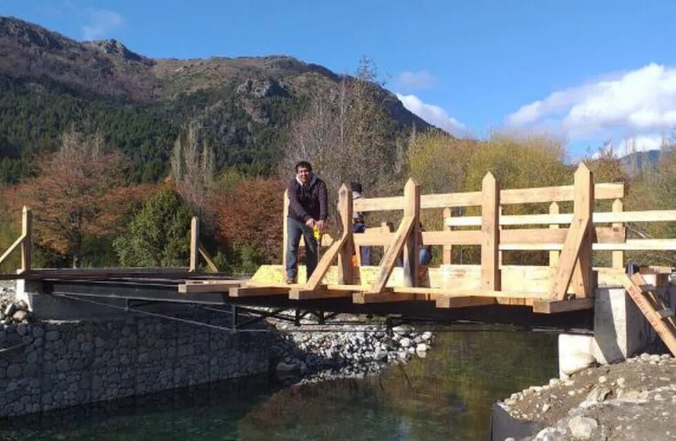 Trabajos en el puente Río Negro (Foto: Bariloche Opina).