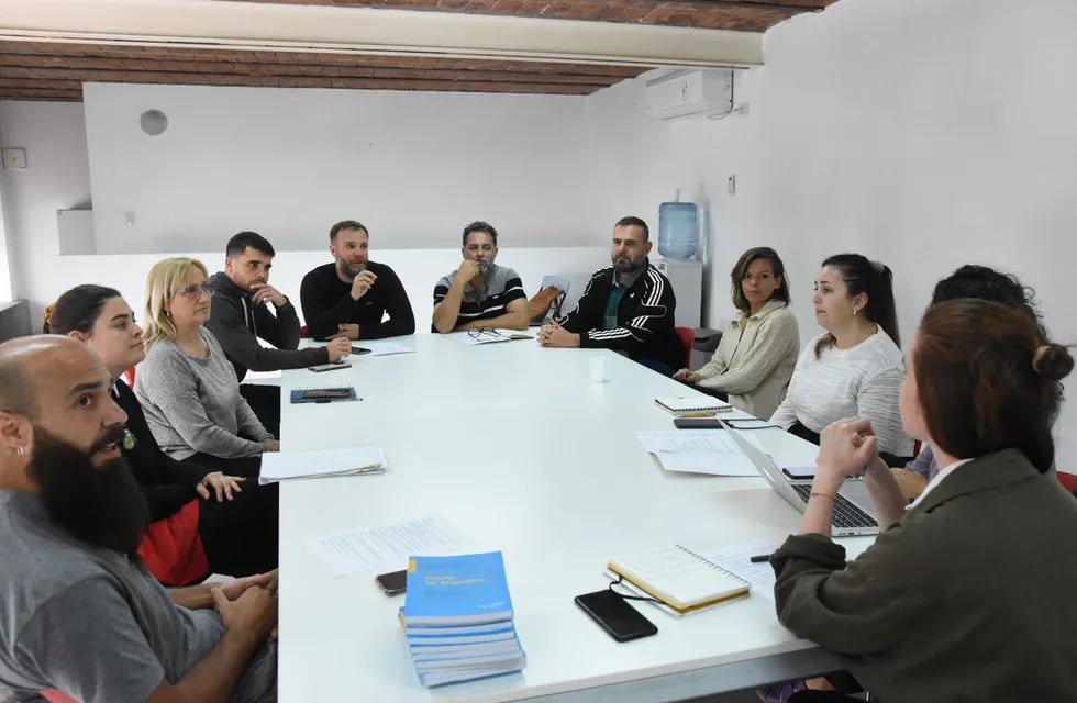 Encuentro entre representantes de la UNRaf y la Municipalidad de Rafaela