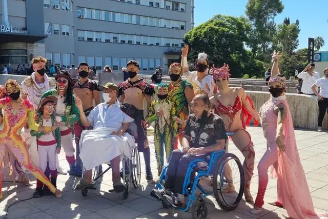 Intervención del circo Servian en el hospital Central.