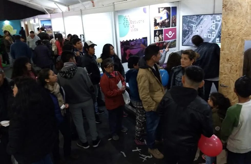 El público recorre la Expojuy 2018
