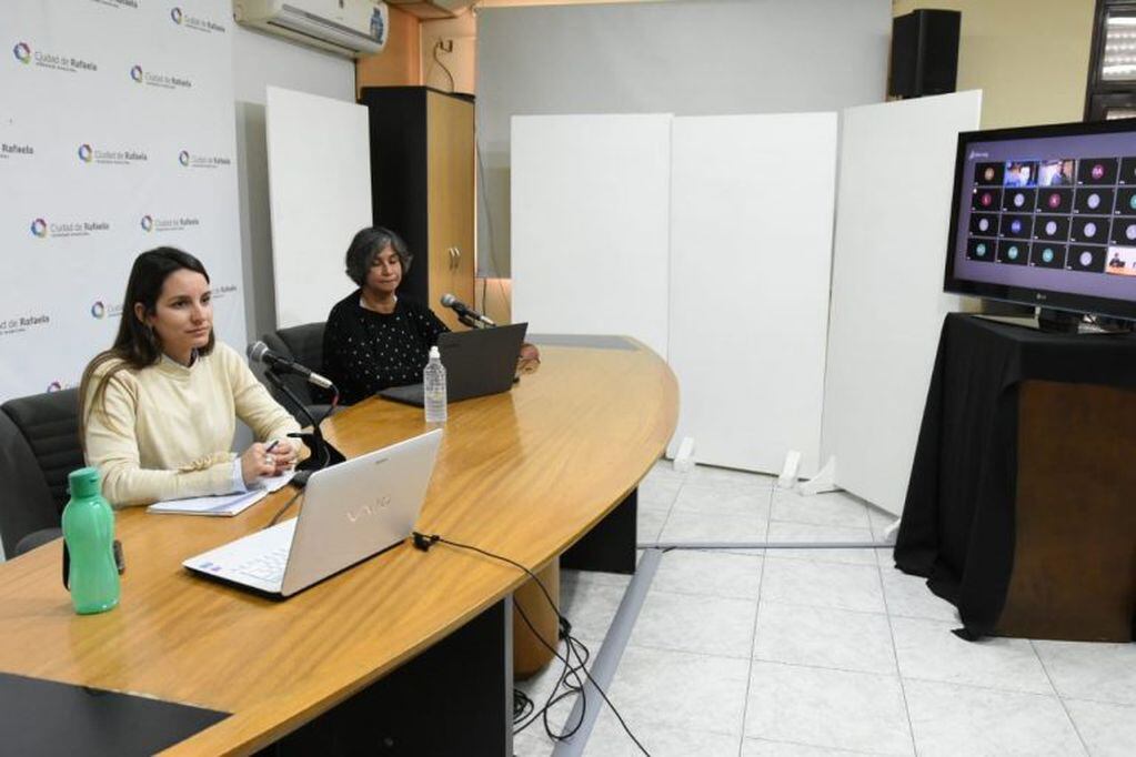 Rafaela expuso su experiencia medioambiental ante la Universidad de San Martín