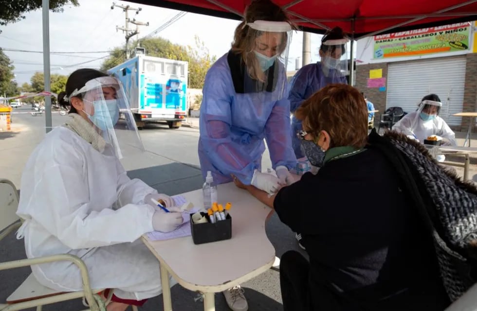 Coronavirus. Durante la jornada se efectuaron 4.116 test de Covid-19 en la provincia de Córdoba. (Foto / Ministerio de Salud)