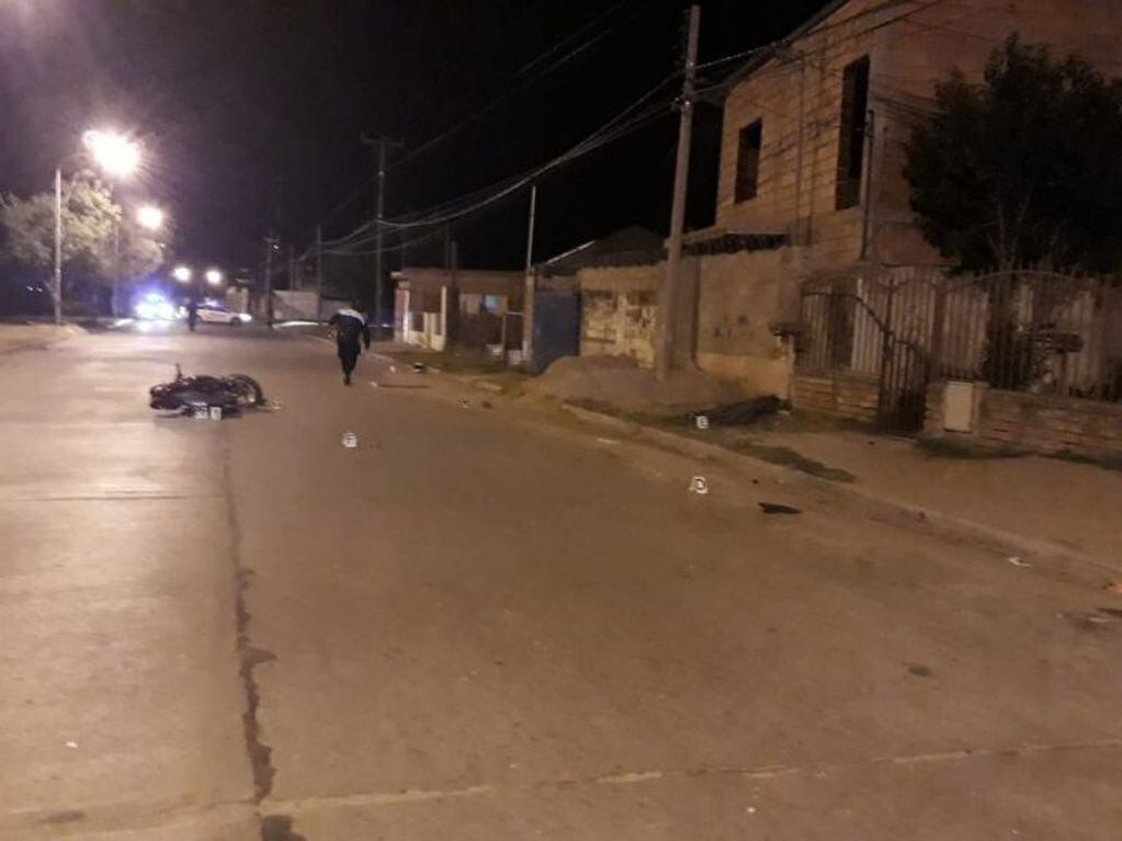 Tragedia. El lugar del accidente, en el límite de los barrios Libertad y Kennedy. Foto: Policía de San Luis.