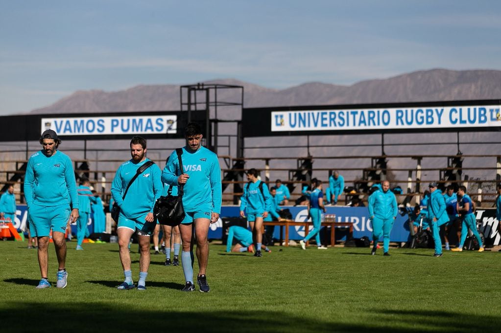 El entrenamiento de Los Pumas en Universitario de San Juan.