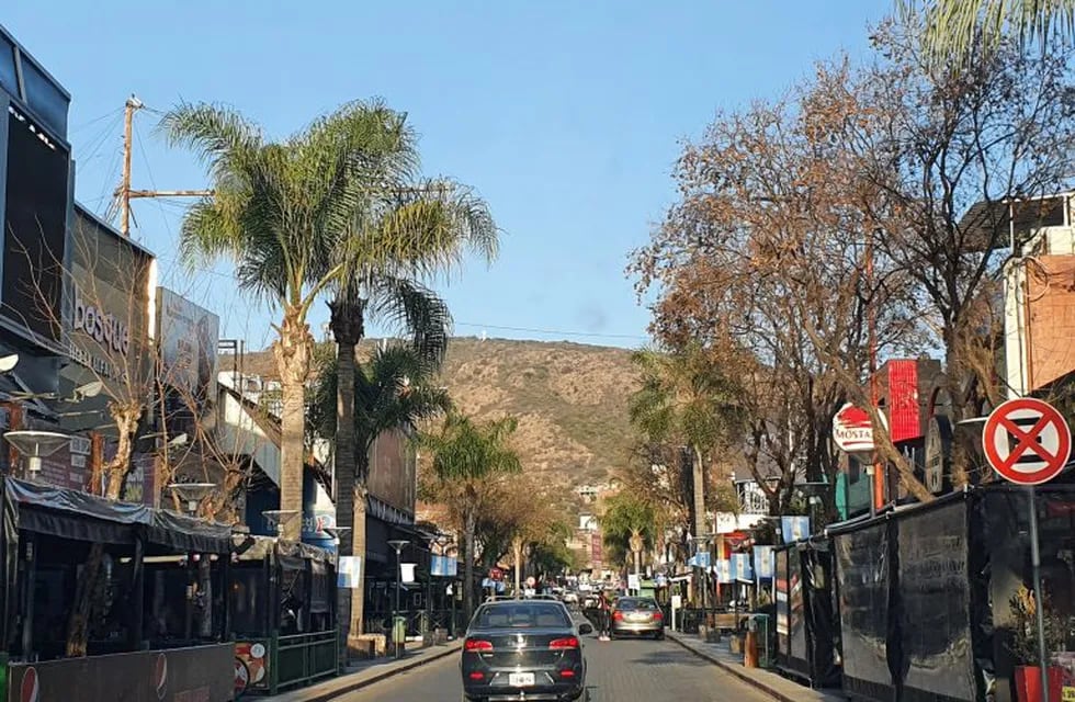 Centro de Villa Carlos paz en invierno 2020. (Foto: VíaCarlosPaz).