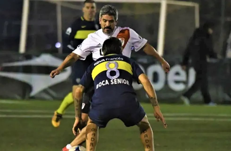 El jujeño Ariel Ortega, figura de River Plate y la Selección Argentina, jugará el clásico contra Boca Juniors en la categoría Senior, este domingo en Jujuy.