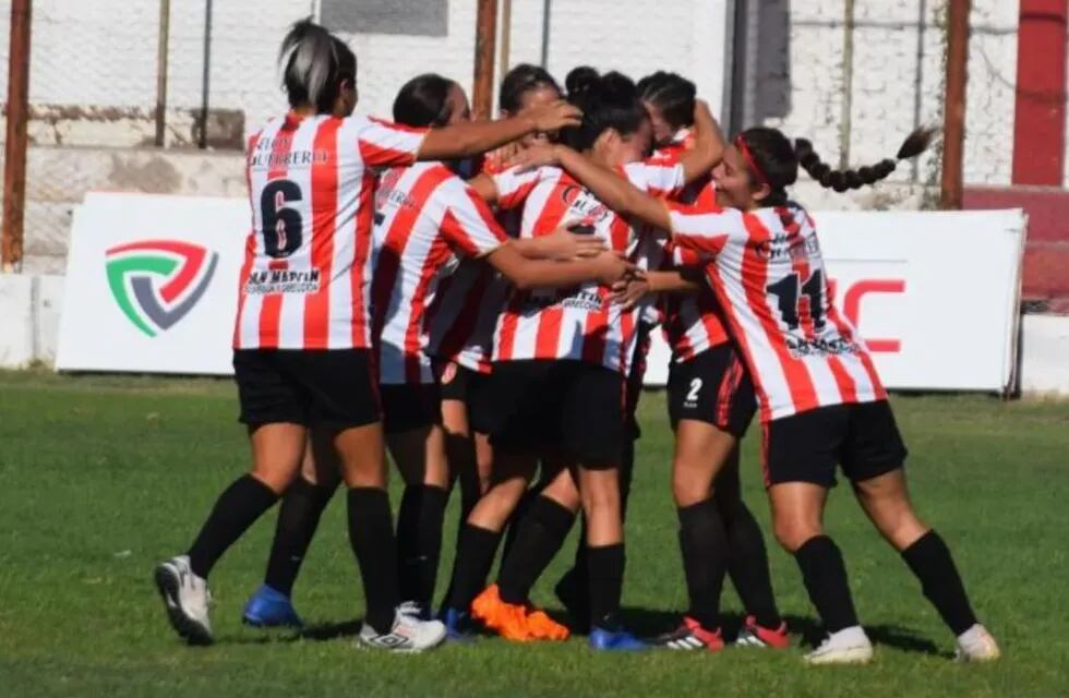 Femenino Liga Rivadaviense. San Martín el único de los forasteros que arrancó con una victoria.