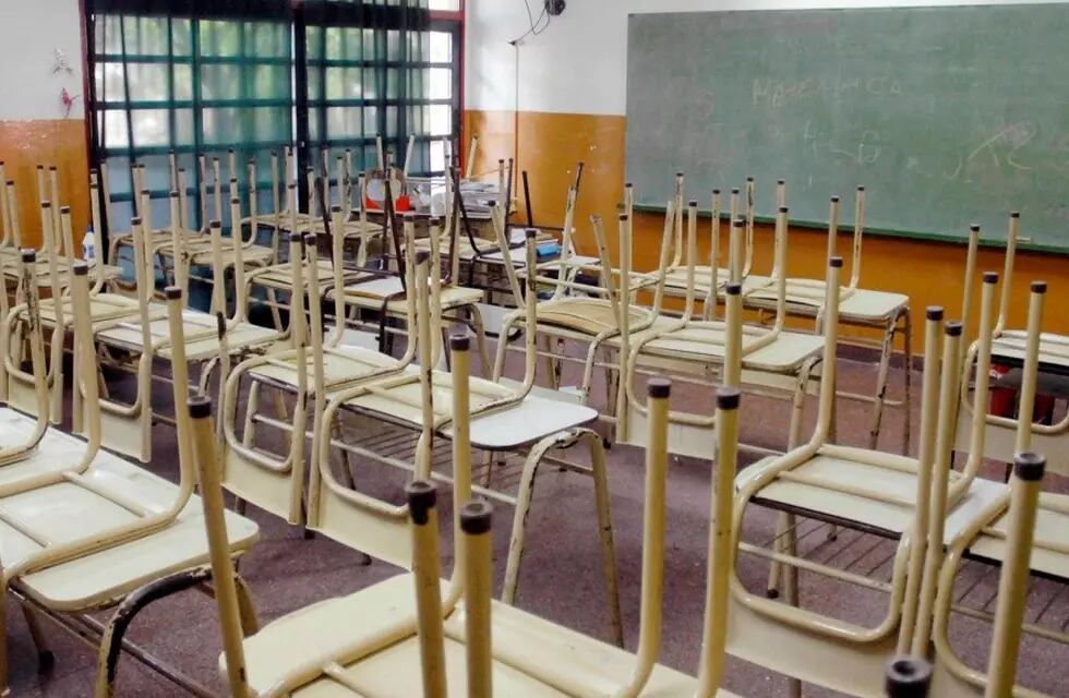Gremios docentes reclaman a CTERA que nacionalice el plan de lucha.