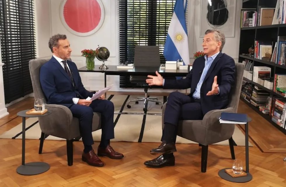 Luis Majul entrevistando al presidente Mauricio Macri
