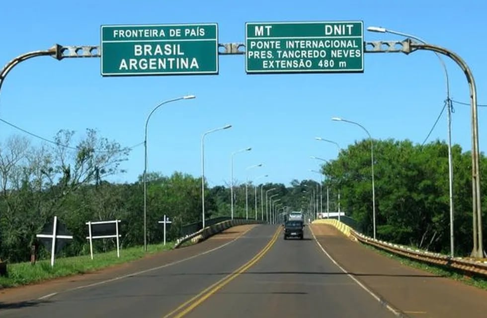 Se reunieron autoridades misioneras y de Foz de Iguazú para avanzar con la reapertura del puente Tancredo Neves