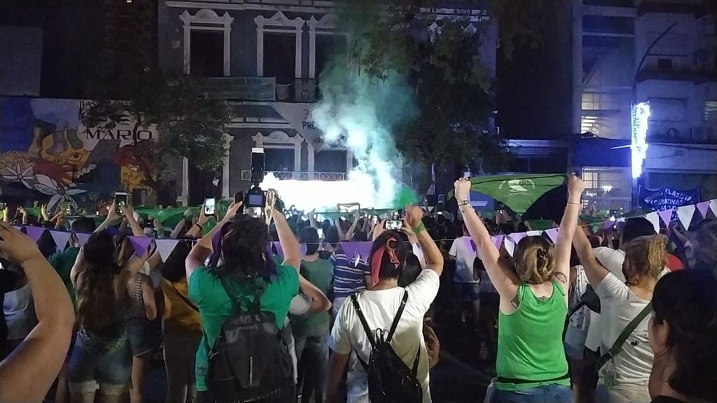 Histórica vigilia verde en Resistencia.