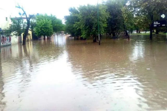 Inundación en Plaza Gurruchaga