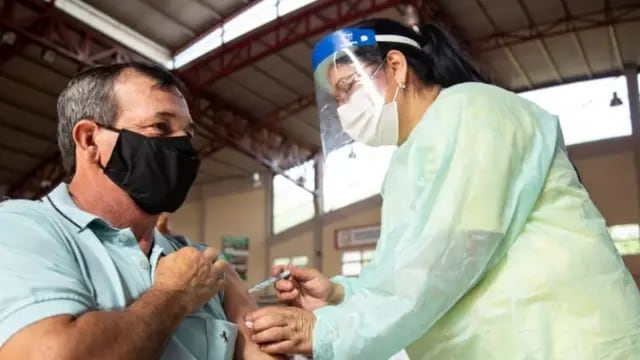 Un total de 1650 personas decidieron combinar sus vacunas en la provincia de Misiones
