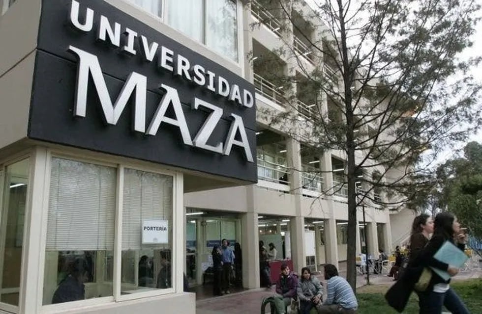 Universidad Maza, Mendoza