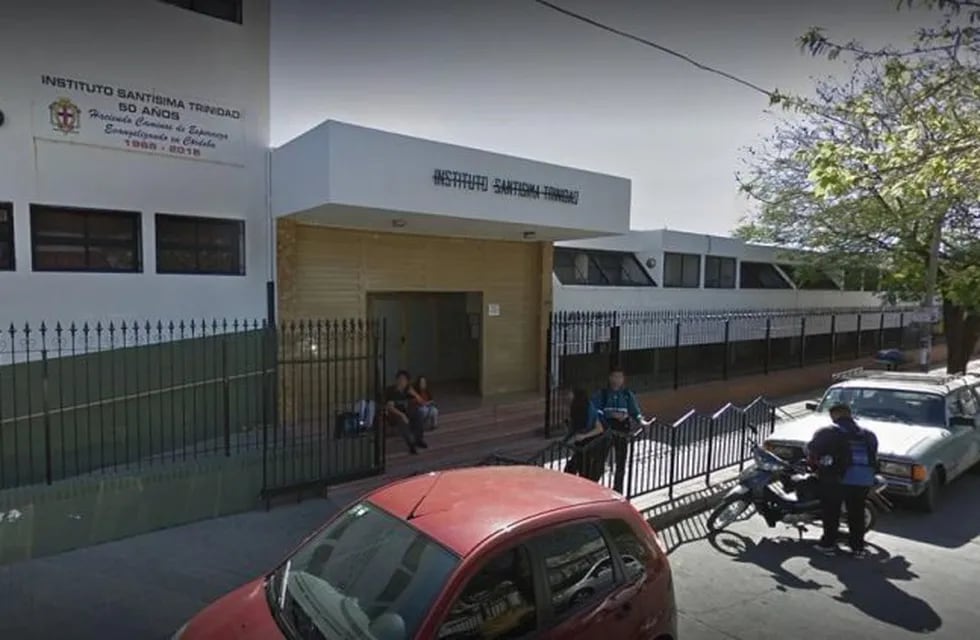 Escuela Santísima Trinidad.