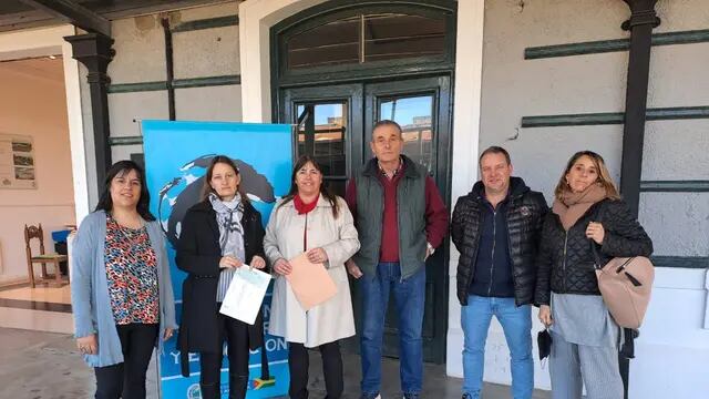 La Municipalidad de Tres Arroyos entregó subsidios a entidades educativas