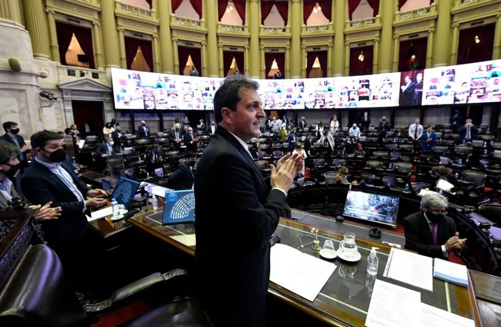 Sergio Massa, presidente de la Cámara de Diputados durante la sesión para discutir el presupuesto nacional (EFE/ Cámara de Diputados)