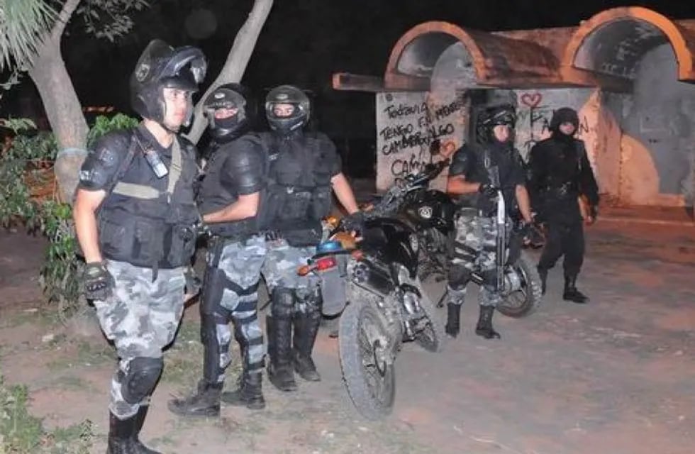 Imagen archivo. Policías de Corrientes se mantienen en estado de alerta ante posibles saqueos.